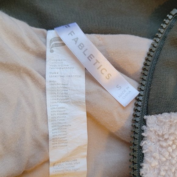 Fabletics Dream Polar Fleece Pullover - Picture 6 of 7